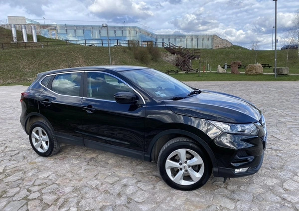 Nissan Qashqai cena 66000 przebieg: 70484, rok produkcji 2018 z Kielce małe 596